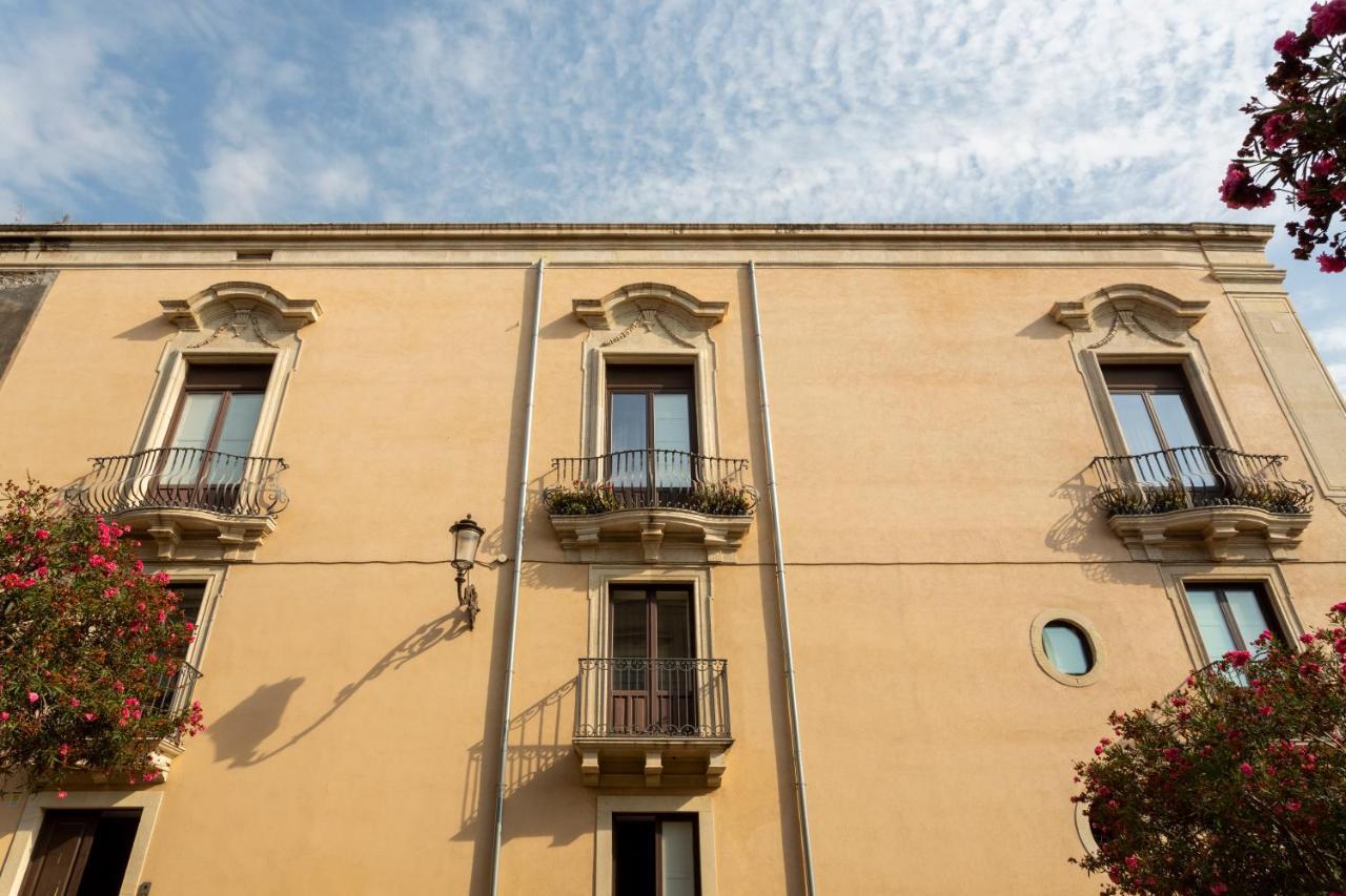 Suite La Pergola - Centro Storico Catania Exterior foto